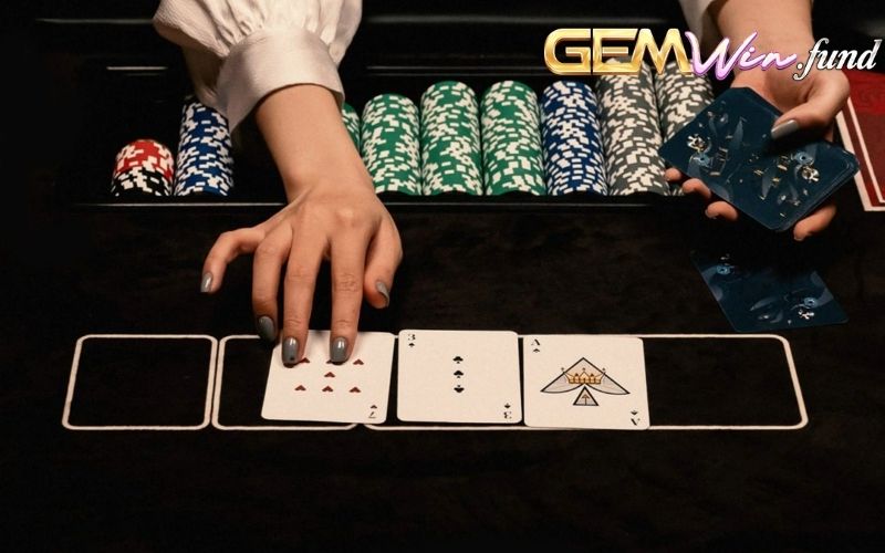 Luật đánh game bài Poker dễ hiểu tại Gemwin 